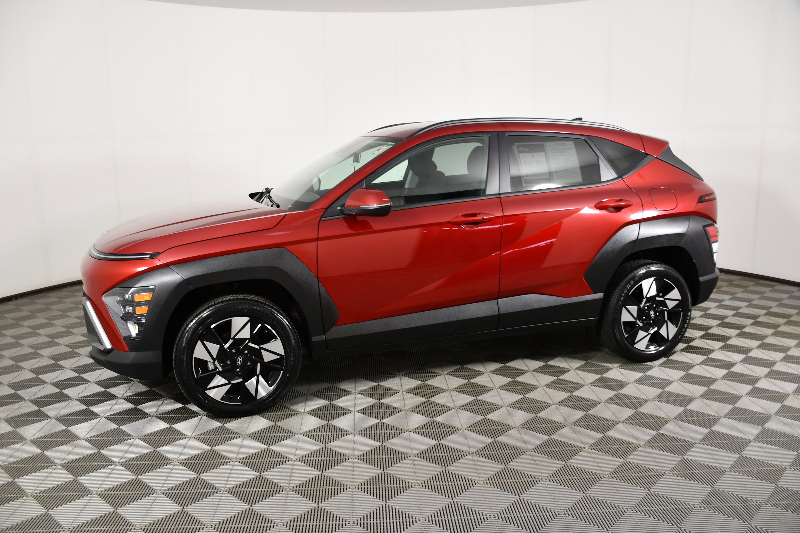 Used 2024 Ultimate Red Metallic Hyundai SEL image 9