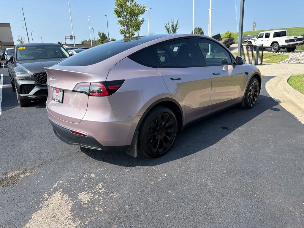 Used 2023 White Tesla Long Range image 7