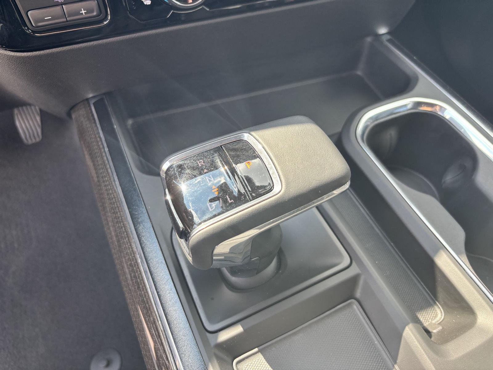 Used 2024 Lakeshore Blue Metallic Chevrolet RST image 24