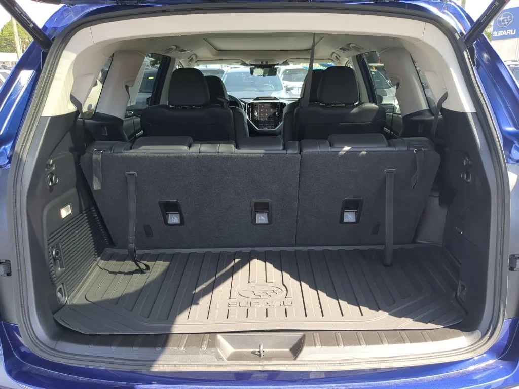 Used 2026 Blue Subaru Touring image 10