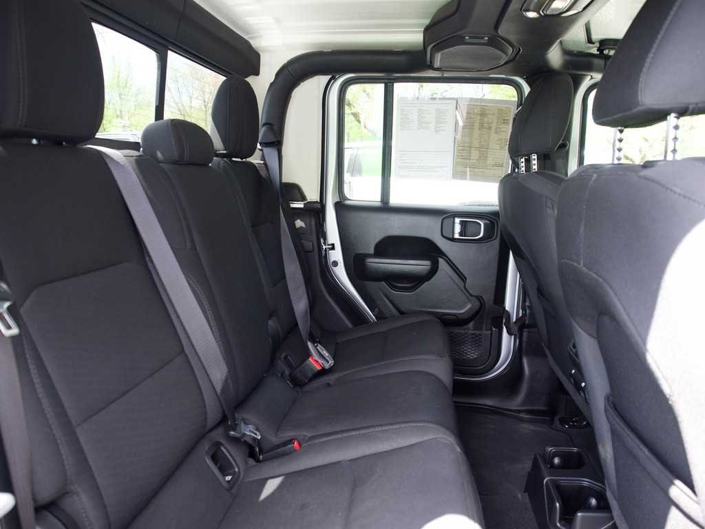 2022 Jeep Gladiator Sport S - Photo 23