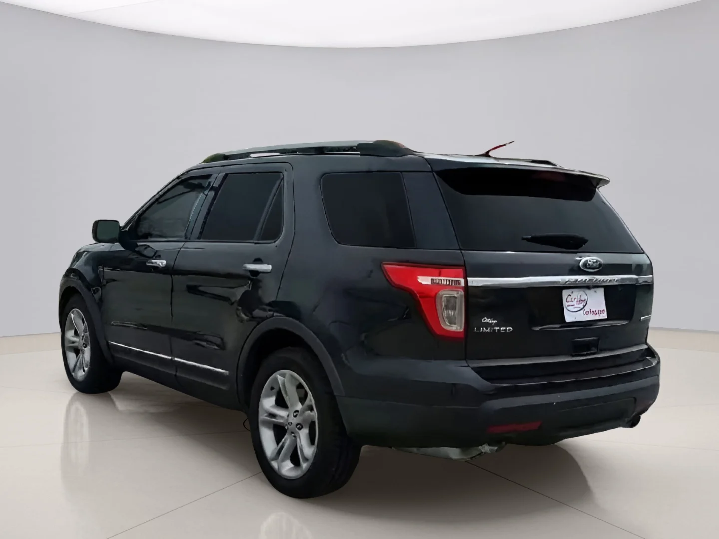 Used 2015 Black Ford LIMITED image 7