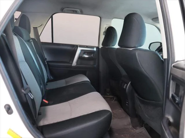Used 2019 White Toyota SR5 image 18