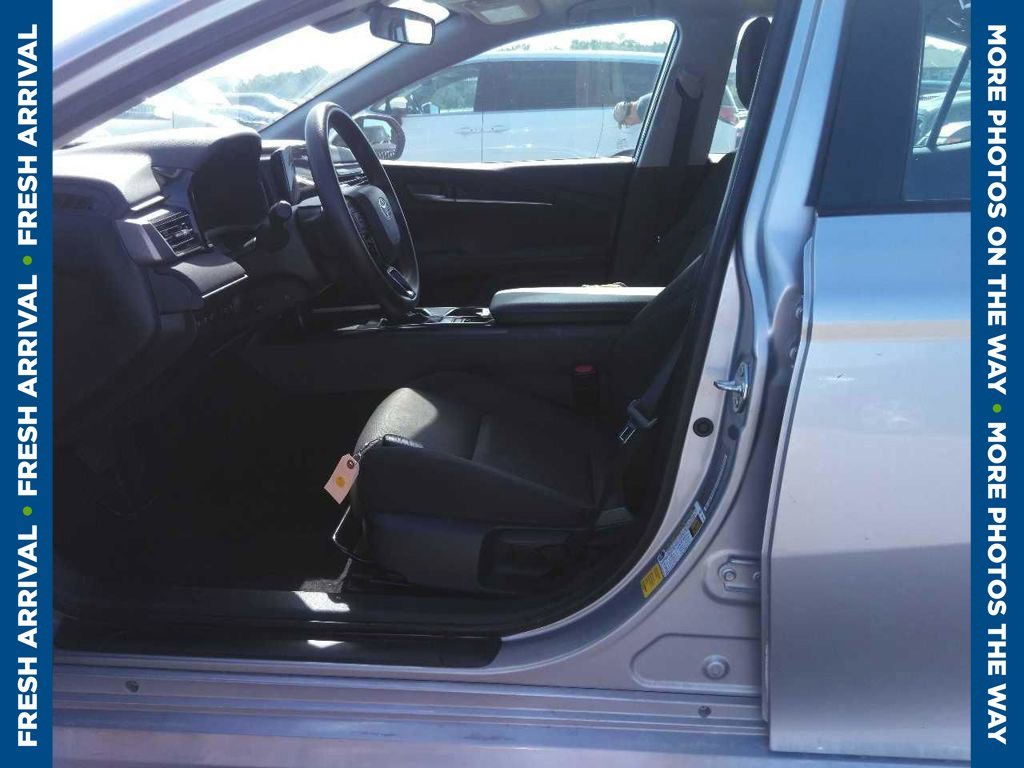 Used 2025 Silver Toyota LE image 2