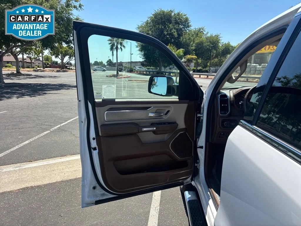 Used 2021 Ivory White Tri-c Ram Laramie image 12