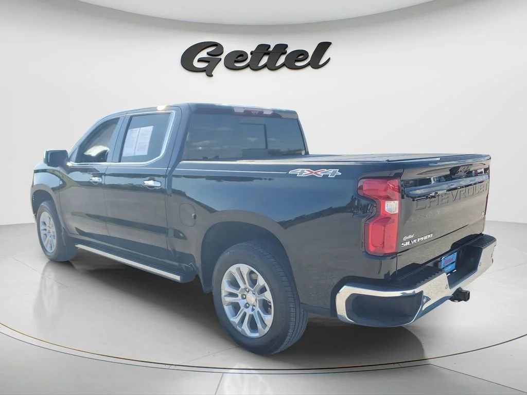 Used 2025 Black Chevrolet LTZ image 7
