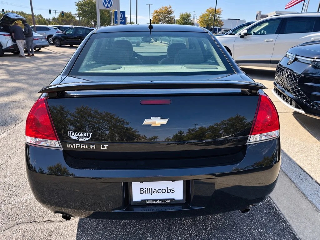 Used 2012 Black Chevrolet LT image 4