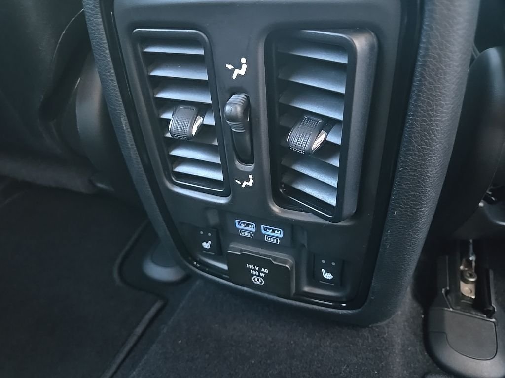 Used 2024 Blue Dodge R/T image 91