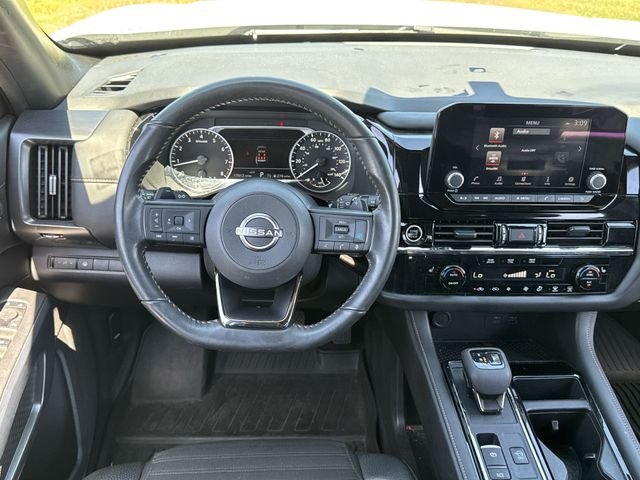 Used 2024 White Nissan Rock Creek image 14