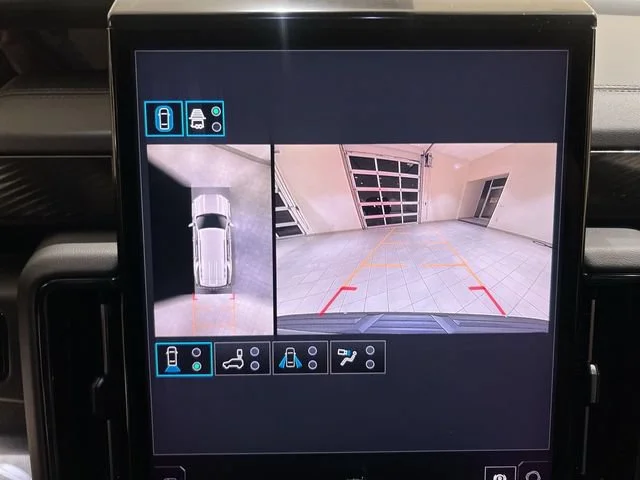 2026 GMC Yukon AT4 - Photo 14
