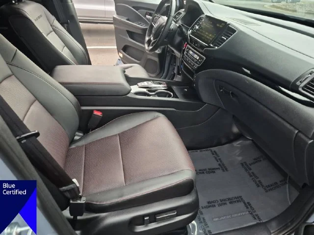 Used 2025  Honda Black Edition image 35
