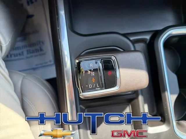 Used 2025 Sterling Metallic GMC SLT image 36