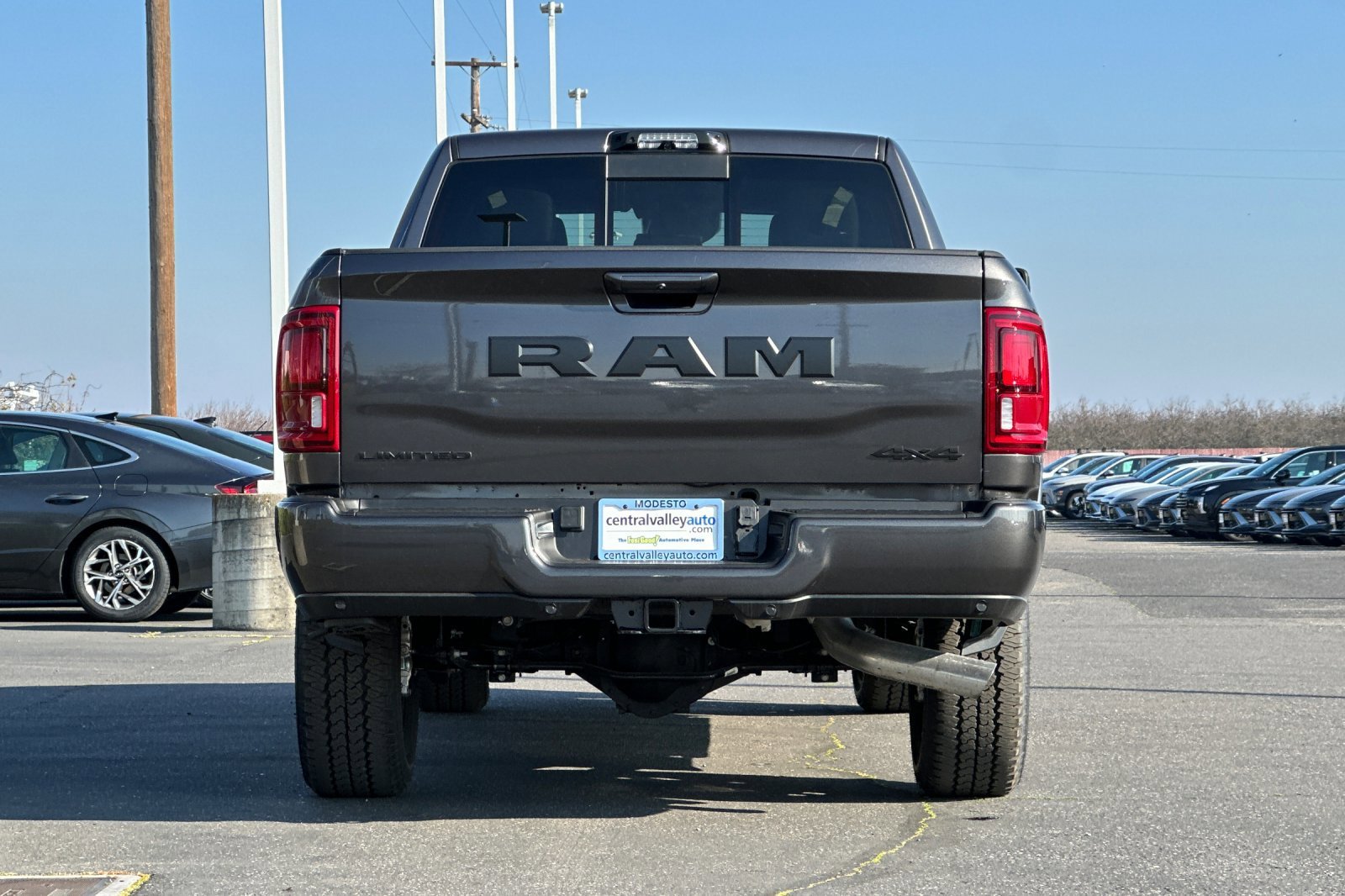 New 2026 Granite Crystal Metallic Clearcoat Ram Limited image 5