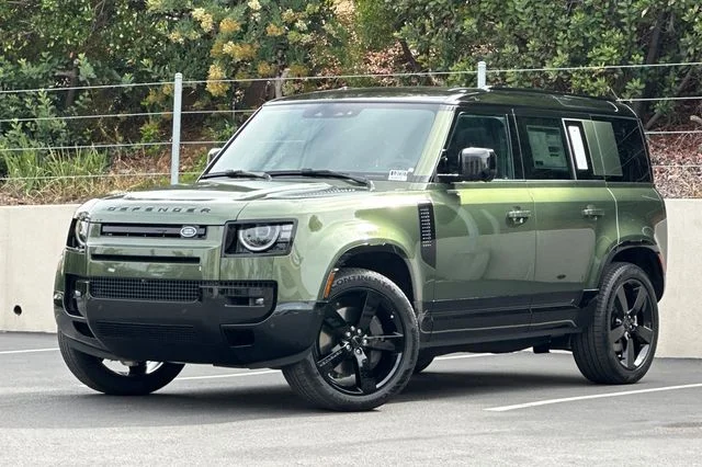 2026 Land Rover Defender 110 X-Dynamic SE