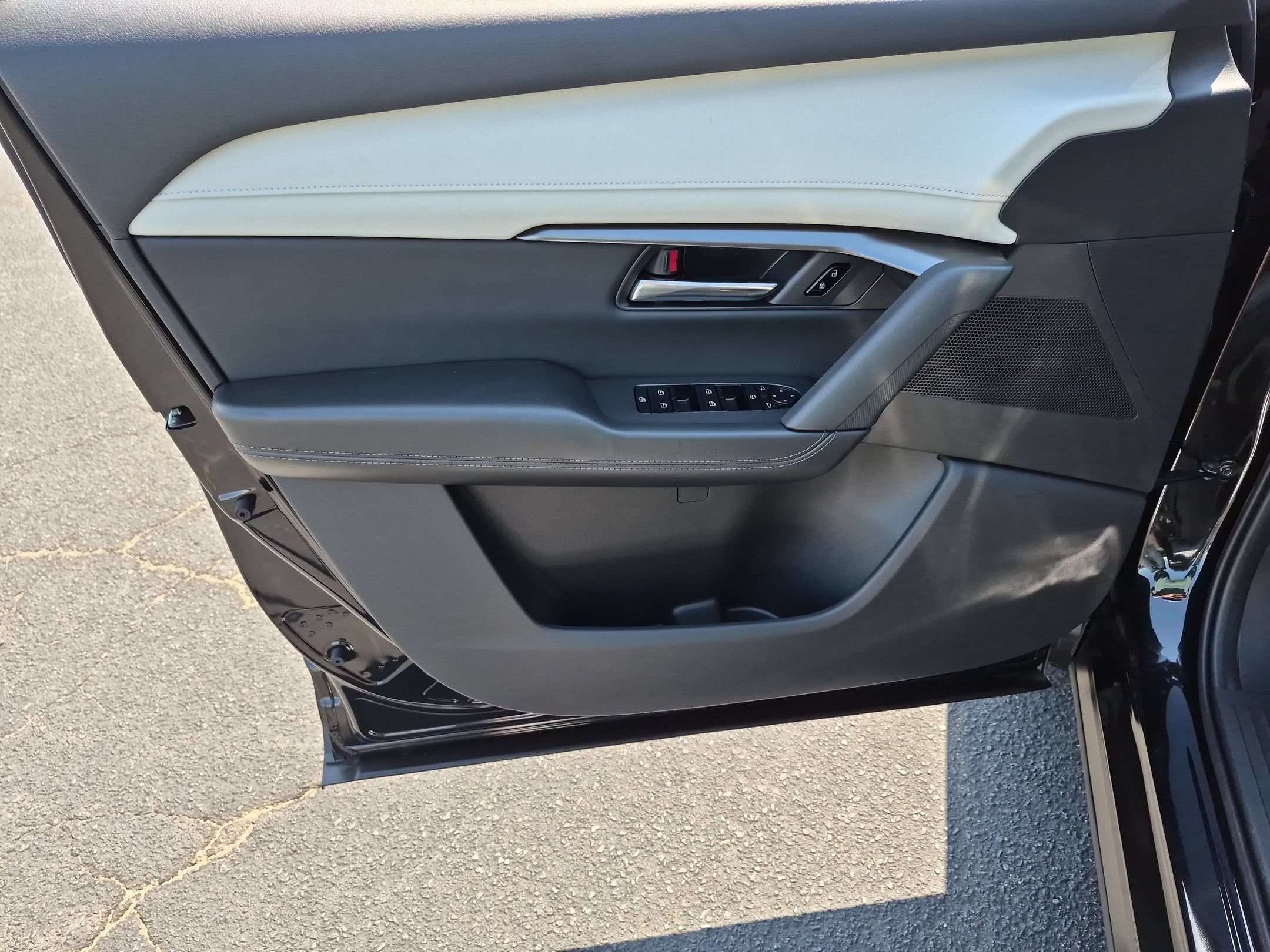 New 2026 Jet Black Mica Mazda 2.5 S Preferred AWD image 12