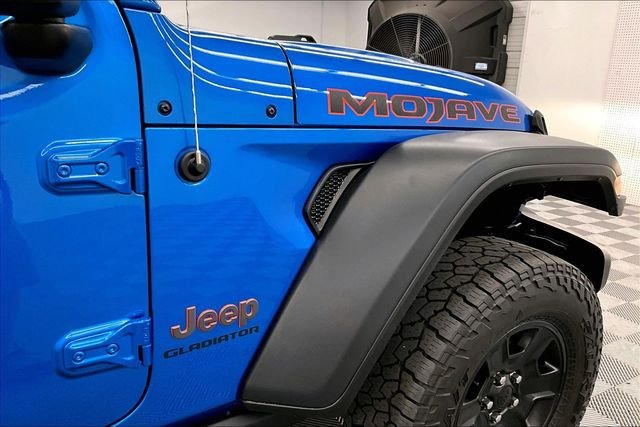 Used 2021 Hydro Blue Pearlcoat Jeep Mojave image 37