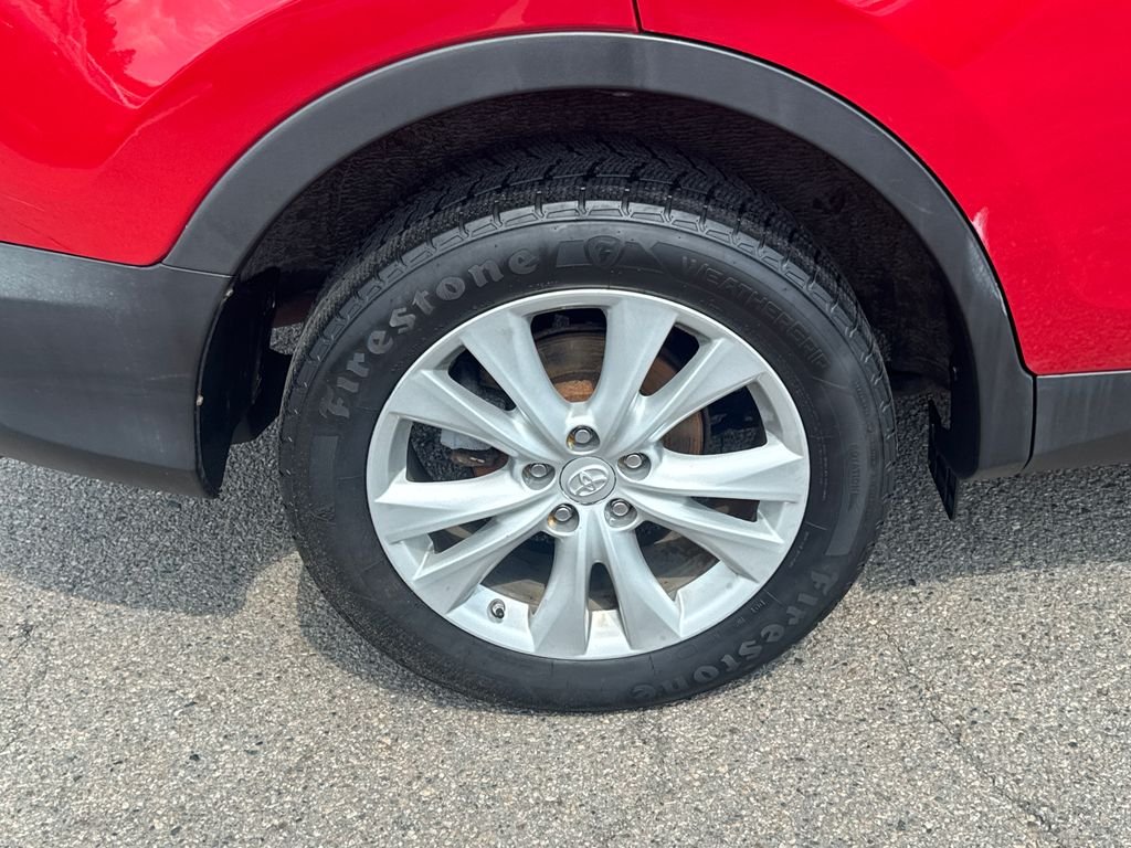 Used 2014 Red Toyota Limited image 42