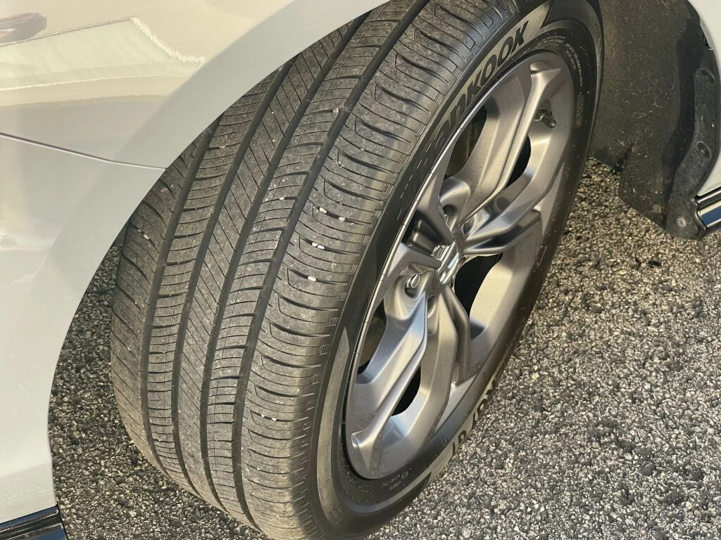 Certified Used 2025 Urban Gray Pearl Honda EX-L image 37