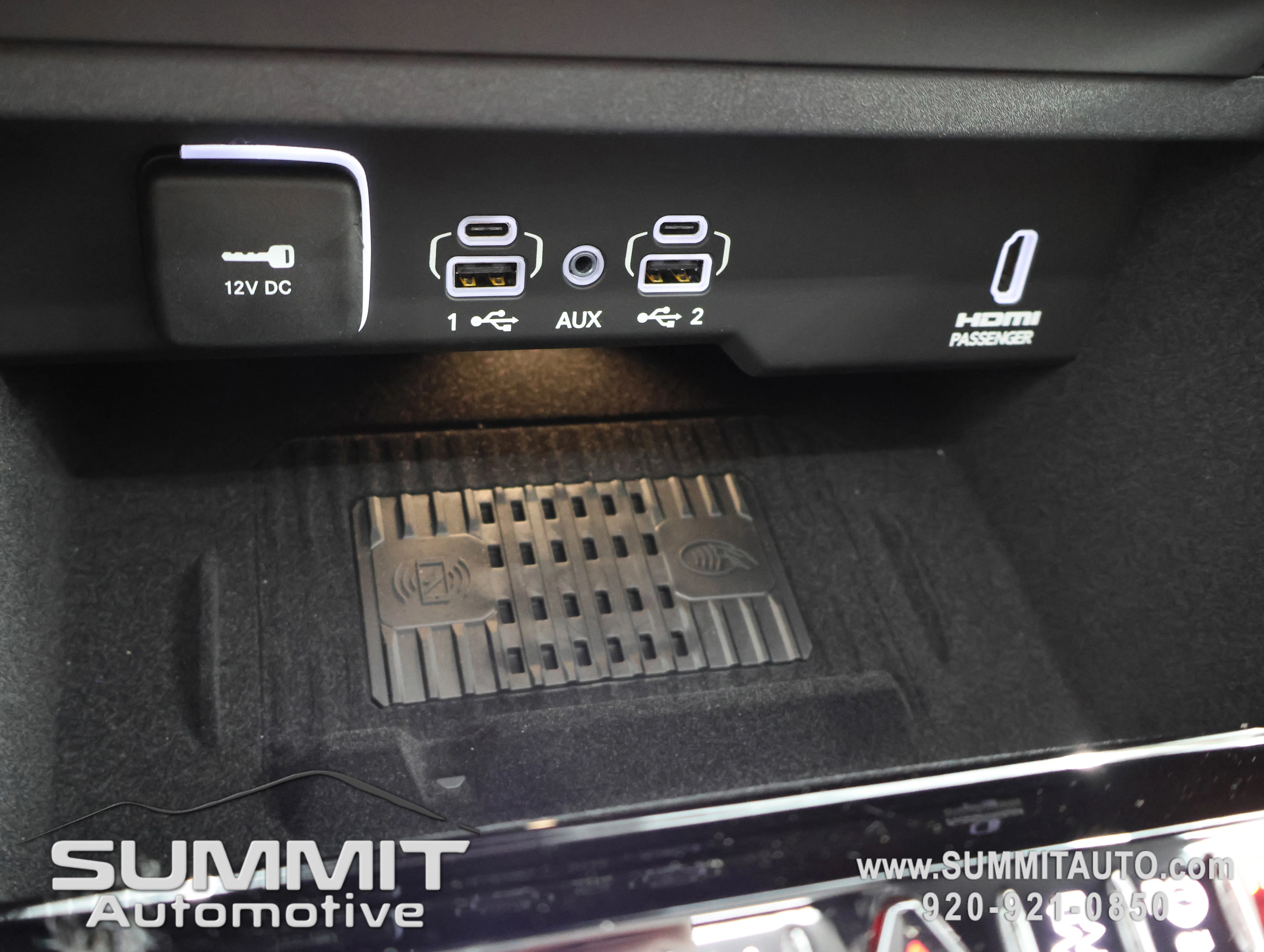 New 2026 High Gloss Black Exterior Paint Jeep Summit Obsidian image 56
