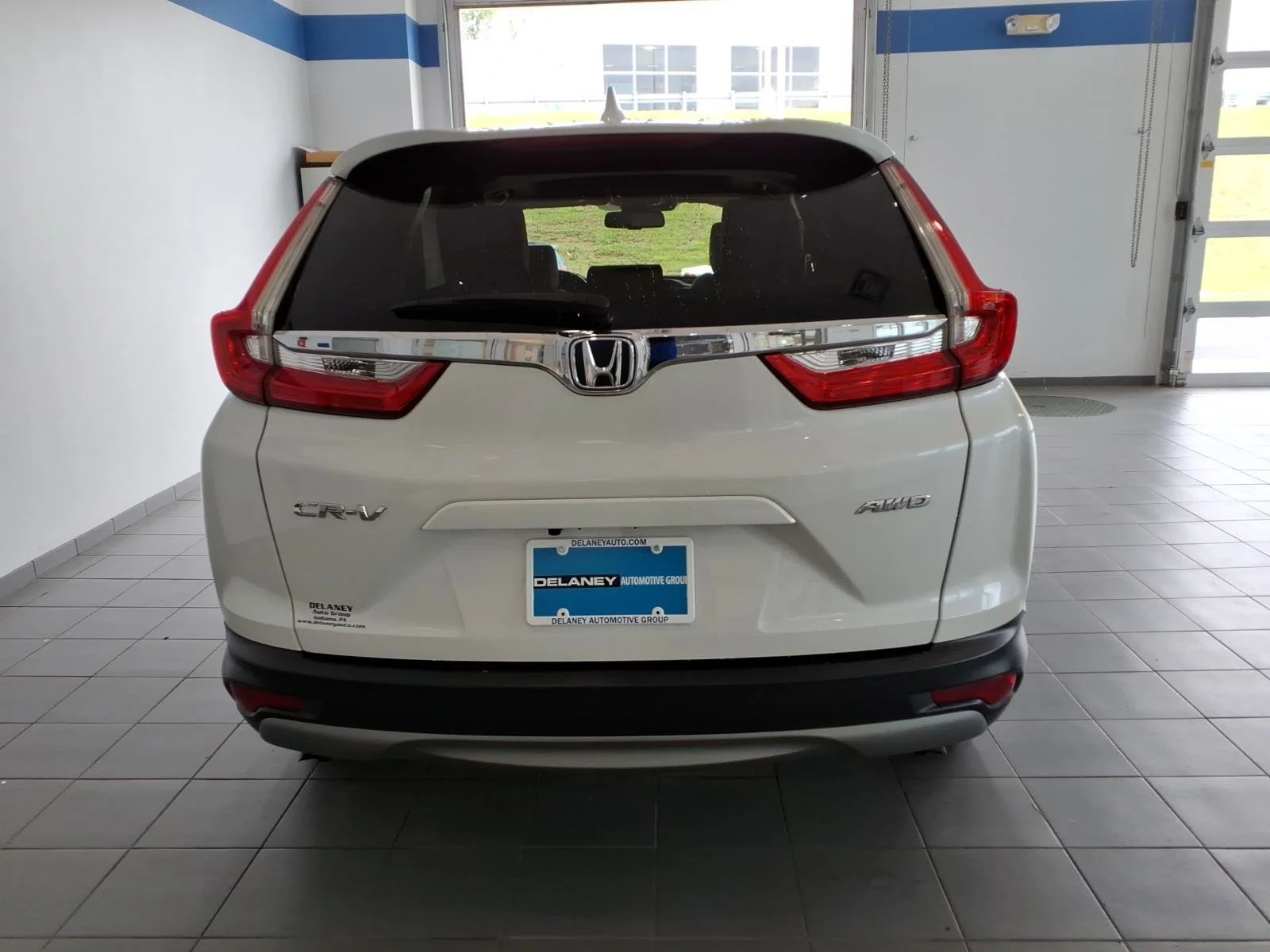 Certified Used 2019 Platinum White Pearl Honda EX-L image 6
