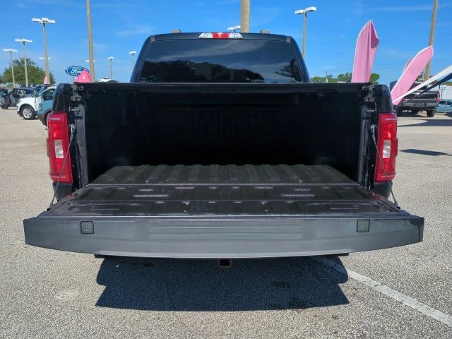 Used 2023 Agate Black Metallic Ford XL image 13