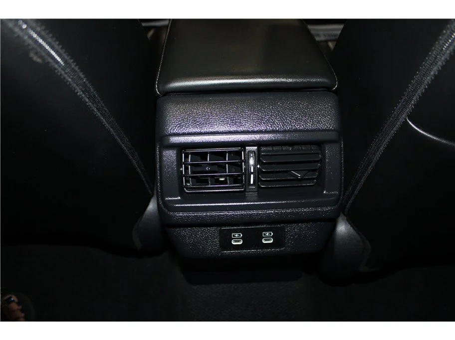 2024 Honda Accord Hybrid Touring - Photo 17