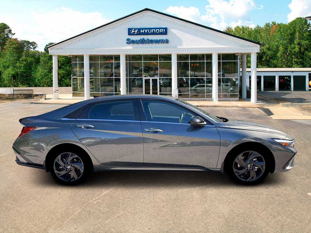 New 2026 Gray Hyundai SEL Sport Premium image 9
