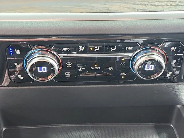 New 2026 White GMC SLT image 36