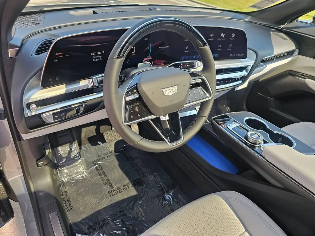 New 2026 Argent Silver Metallic Cadillac Sport image 19