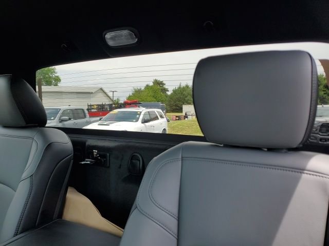New 2026 Bright White Clearcoat RAM Tradesman image 13