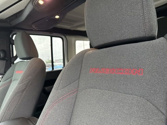 Used 2025 Bright White Clearcoat Jeep Rubicon image 27
