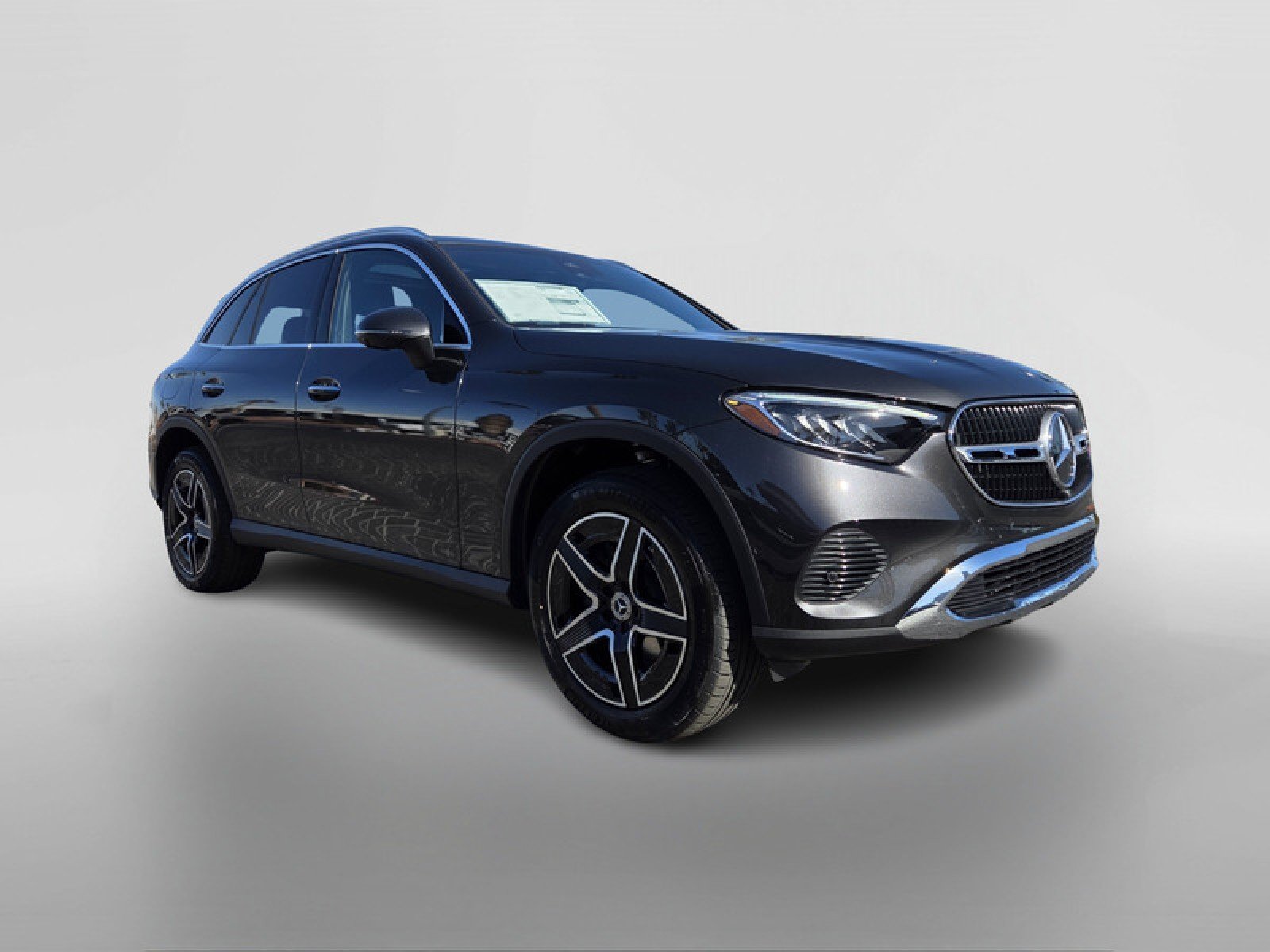 New 2026 Graphite Grey Metallic Mercedes-Benz GLC 300 SUV image 7