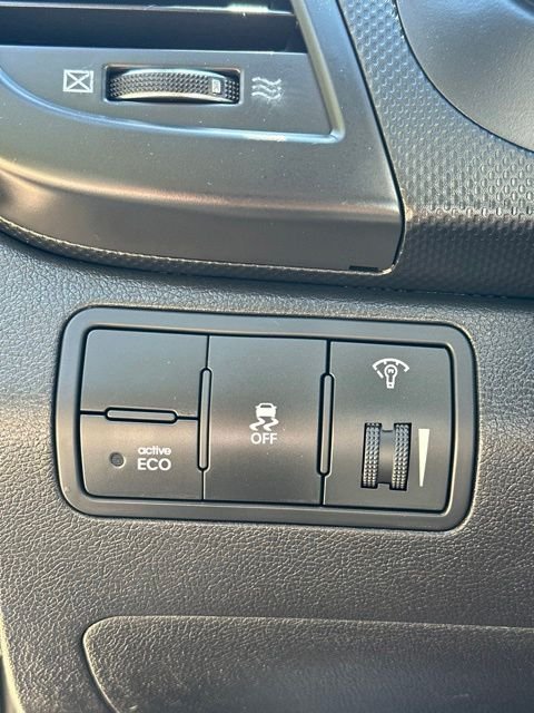 Used 2012 Cyclone Gray Hyundai GS image 30