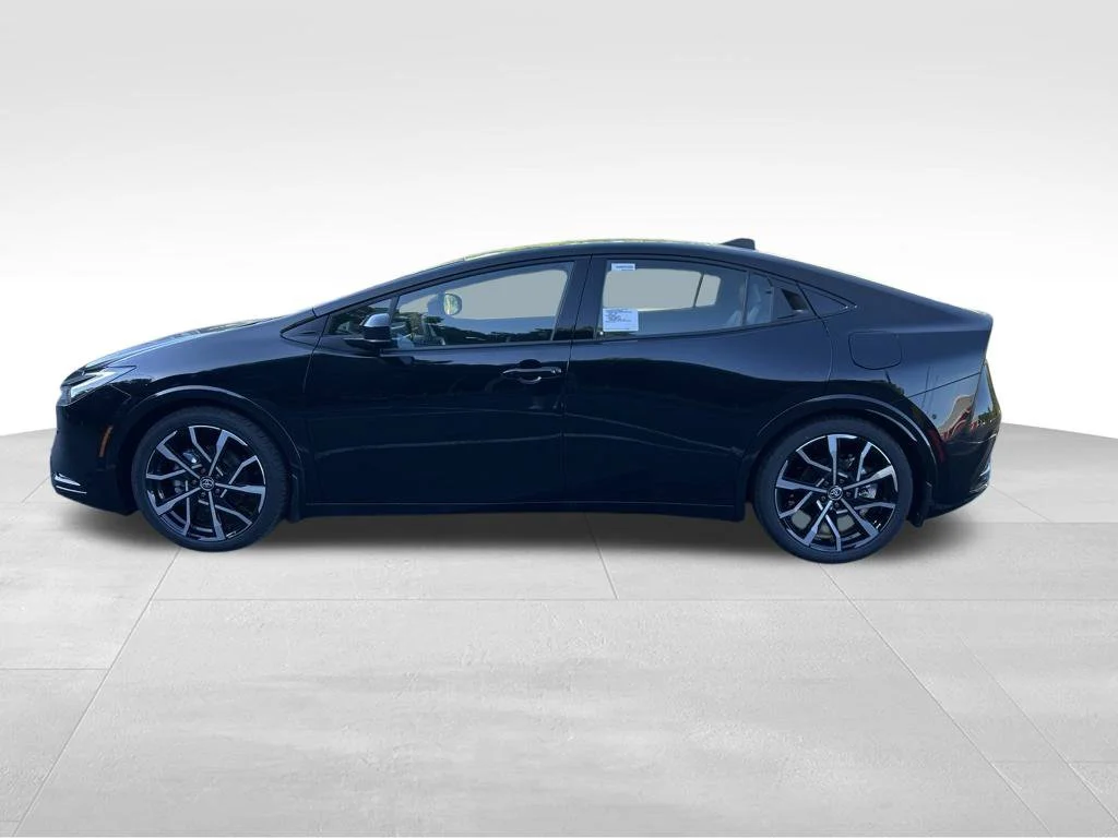 New 2026 Midnight Black Met Toyota XSE Premium image 2