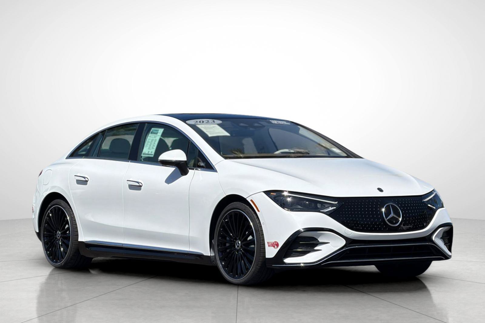 Certified Used 2023 White/off-white Mercedes-Benz 500 Sedan image 33
