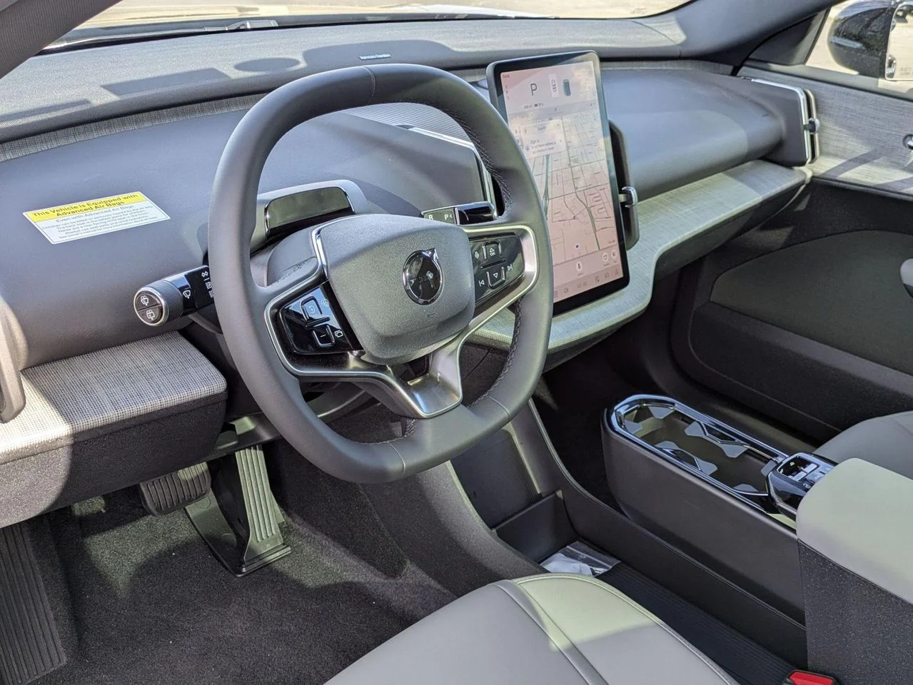 2026 Volvo EX30 Plus - Photo 7