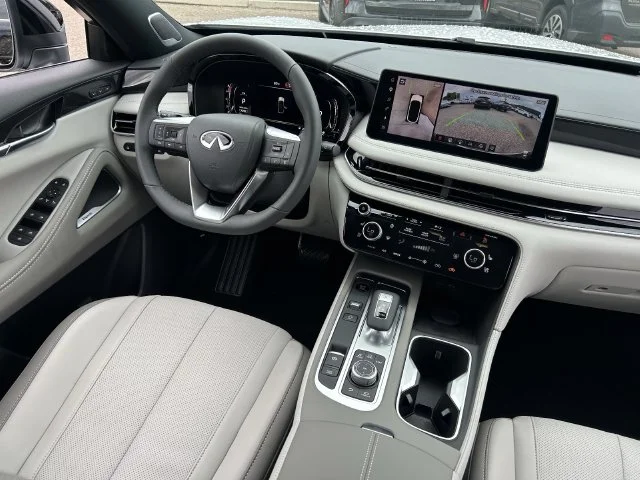 New 2027 RADIANT WHITE INFINITI Sport AWD image 15