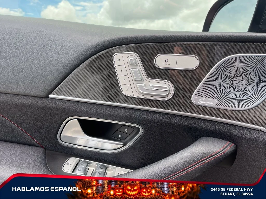 Used 2021 Gray Mercedes-Benz 4MATIC® image 21