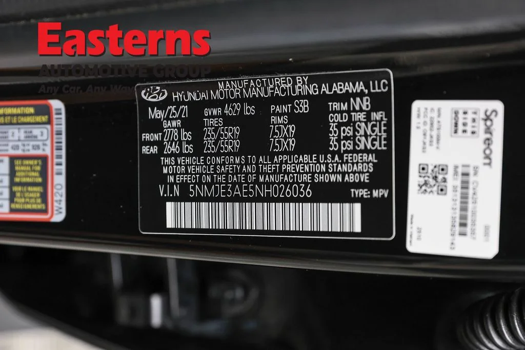 Used 2022 Black Hyundai Limited image 38