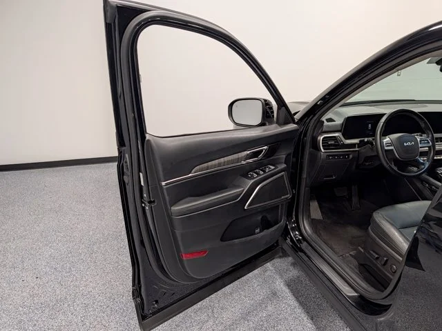 Used 2024 Black Kia EX image 9