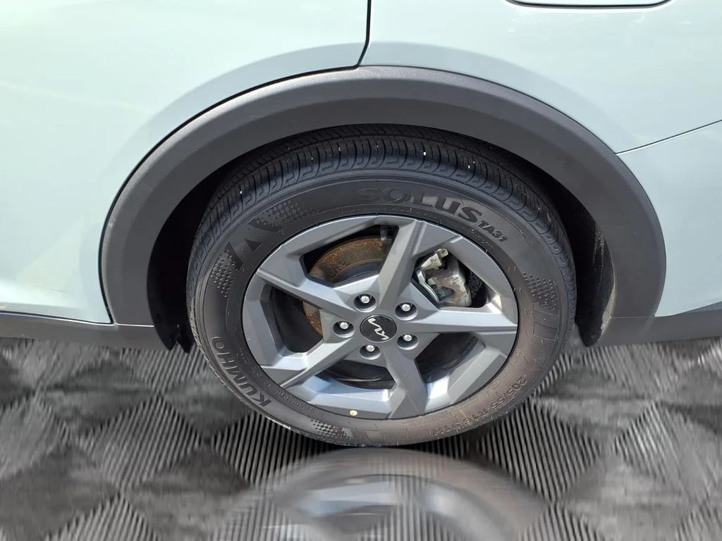 Certified Used 2025 Blue Kia LXS image 23