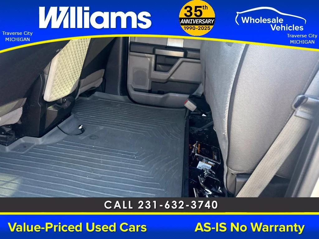 Used 2016 Ingot Silver Ford XLT image 32