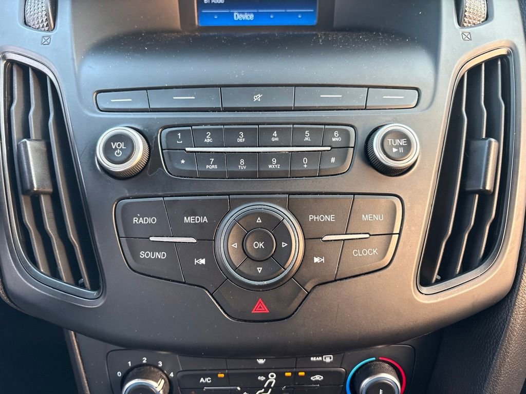 2018 Ford Focus S - Photo 22