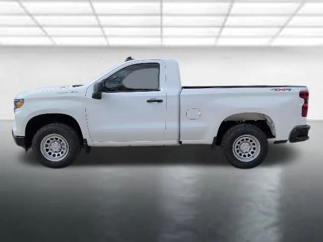 New 2026 Summit White Chevrolet WT image 19