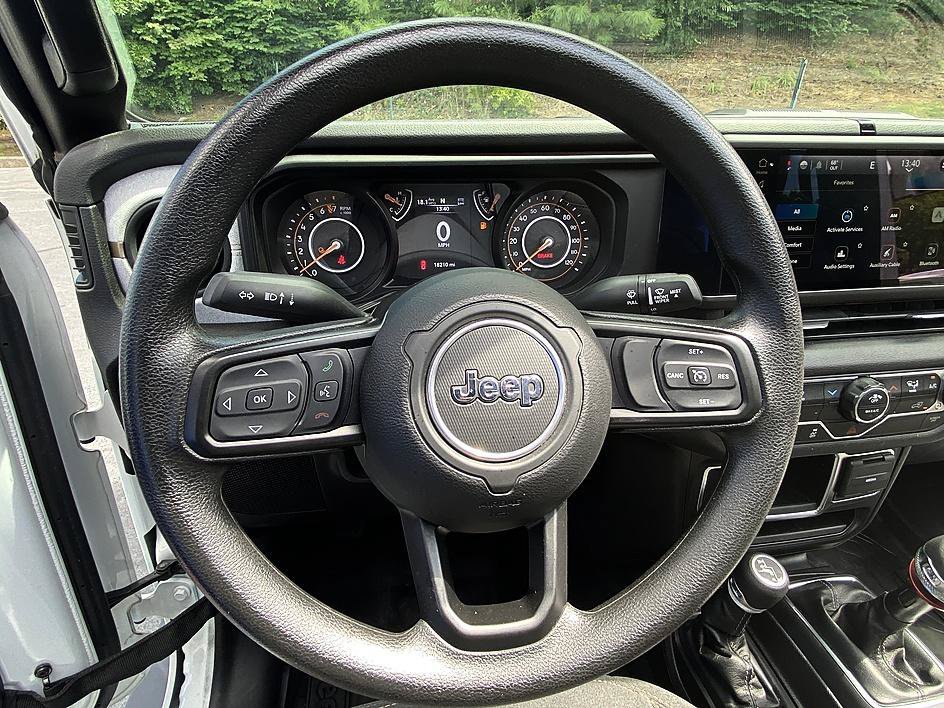 Used 2024 Bright White Clearcoat Jeep Sport image 13
