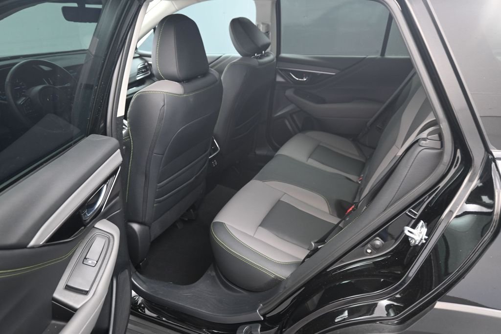 Used 2024 Crystal Black Silica Subaru Onyx Edition image 17