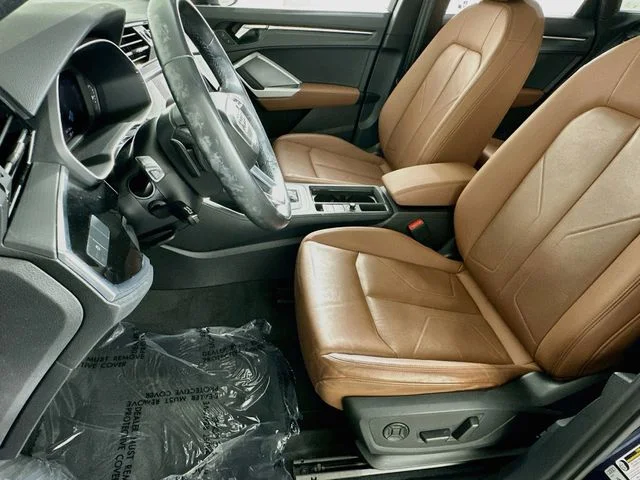 Pre-Owned 2022 Audi Q3 Premium