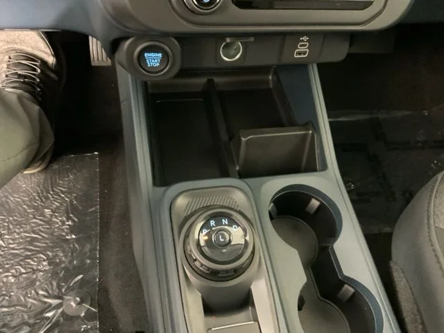 New 2025 Space White Metallic Ford XLT image 19