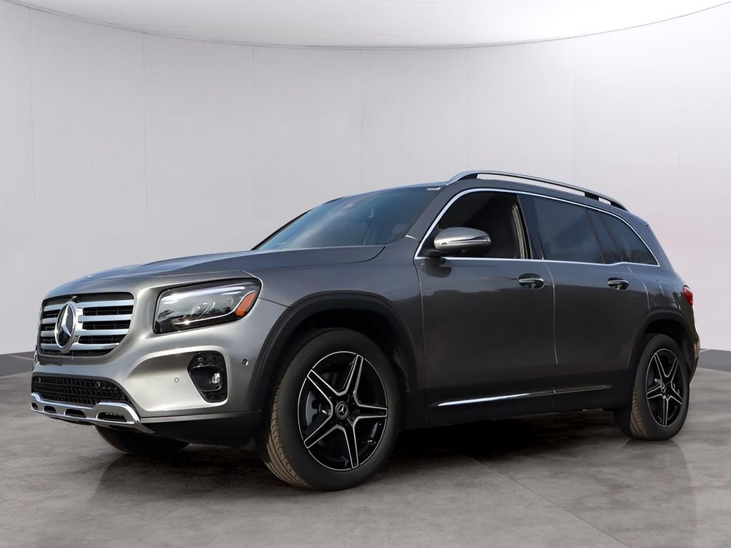 Used 2026 Mountain Gray Metallic Mercedes-Benz GLB 250 image 3