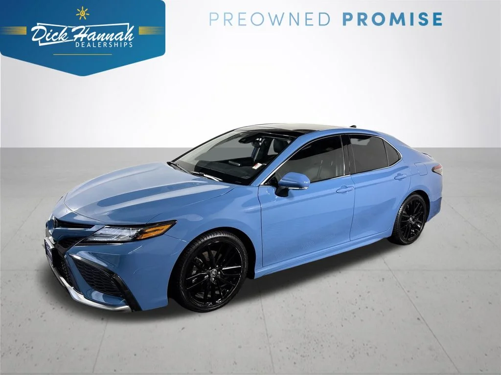 2023 Toyota Camry XSE's photo